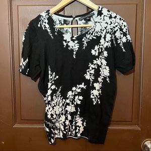 White House Black Market Floral Short-Sleeved Sweater Top -Large